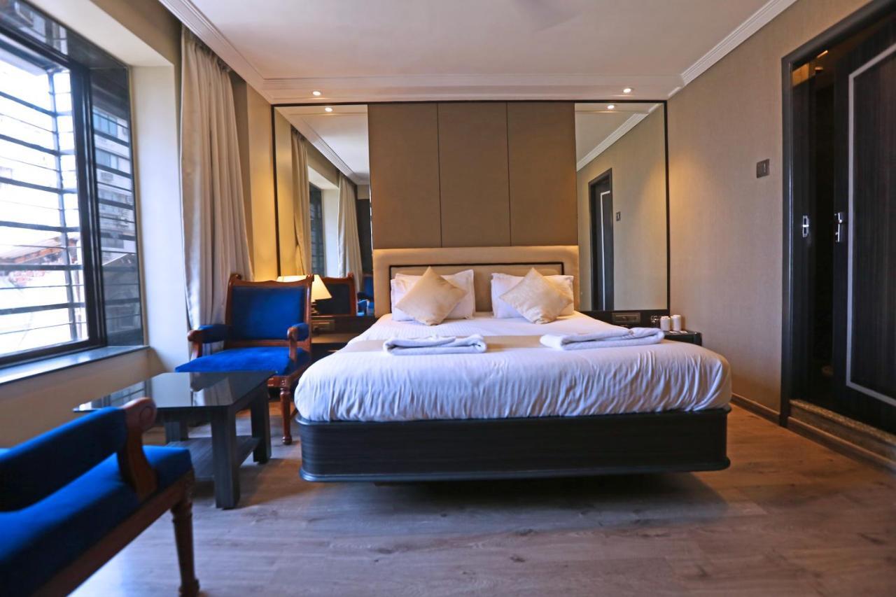 Gulf Hotel Bombay Eksteriør billede